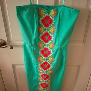 Vineyard Vines Mint Green Floral Strapless Dress with floral embroidery—Size 4